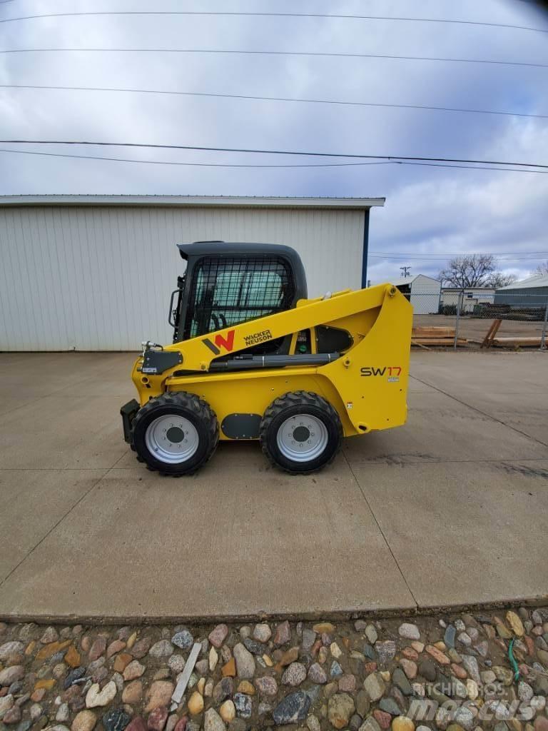 Wacker Neuson SW17 Lietoti riteņu kompaktiekrāvēji