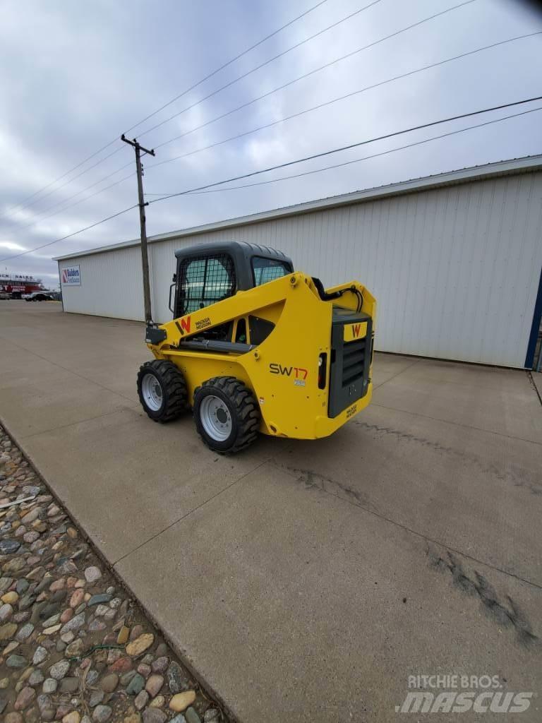 Wacker Neuson SW17 Lietoti riteņu kompaktiekrāvēji