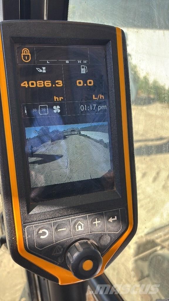 JCB JS 131 LC Kāpurķēžu ekskavatori