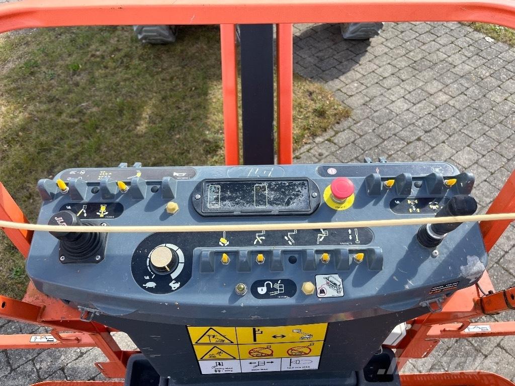 JLG EC 450 AJ Strēles pacēlāji