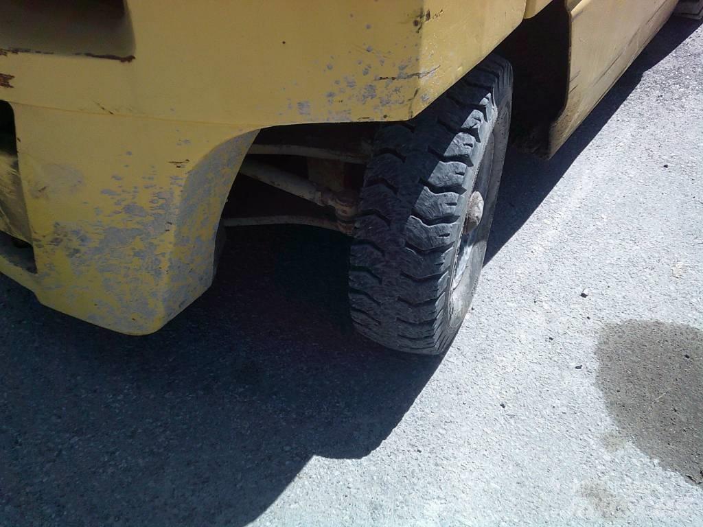 TCM FG 25 N2 Autokrāvēji - citi