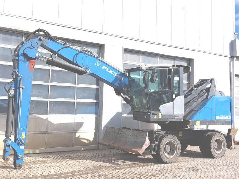 Fuchs MHL 320 F Industriālie iekrāvēji