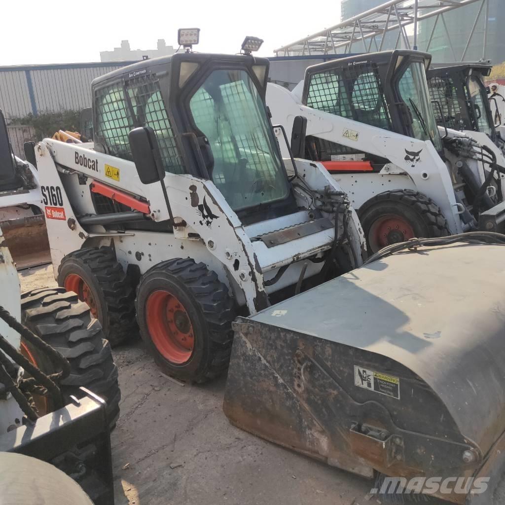 Bobcat S160 Lietoti riteņu kompaktiekrāvēji