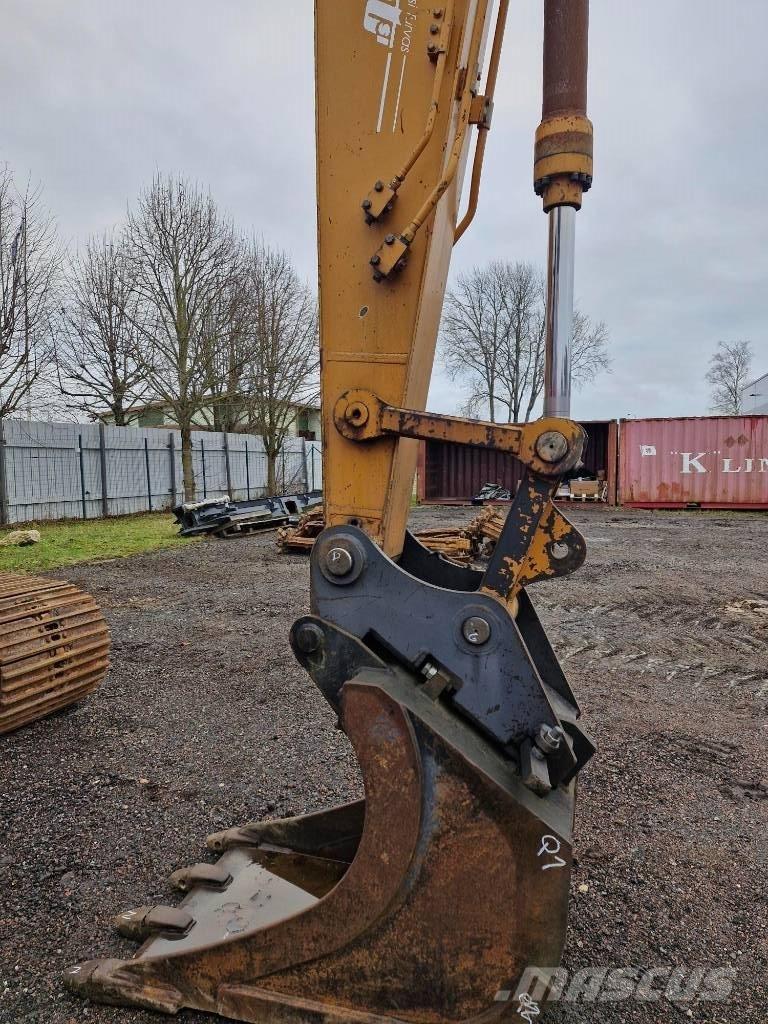 CASE CX 180 B Kāpurķēžu ekskavatori