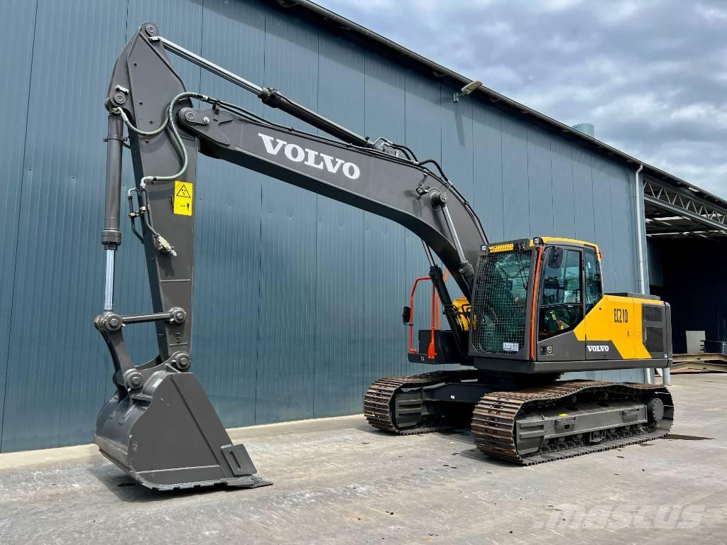 Volvo EC210 Kāpurķēžu ekskavatori