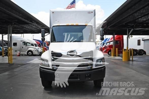Hino 268 Furgons
