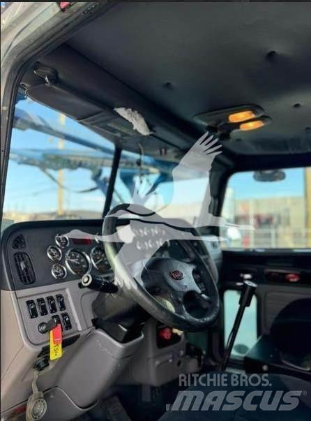Peterbilt 388 Būvniecība- Citi