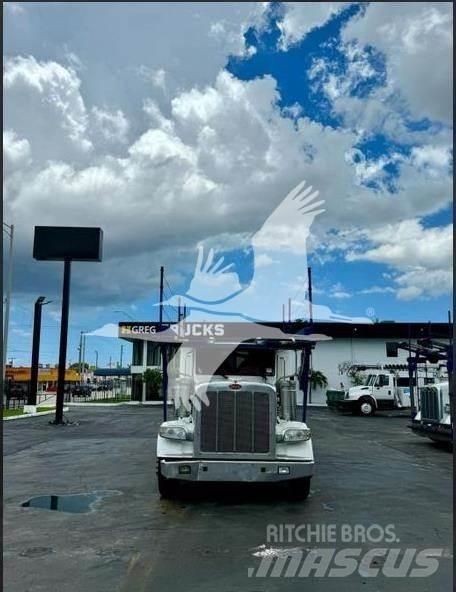 Peterbilt 388 Būvniecība- Citi