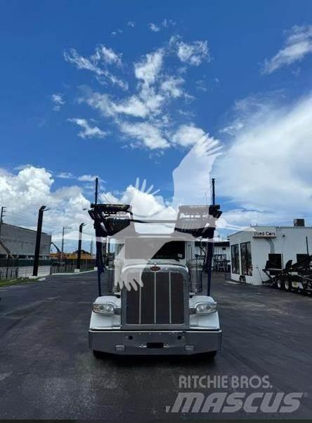 Peterbilt 389 Būvniecība- Citi