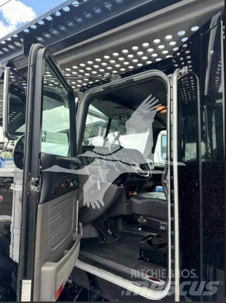 Peterbilt 389 Būvniecība- Citi