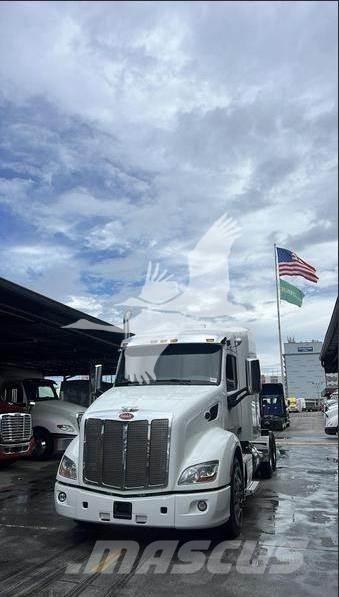 Peterbilt 579 Vilcēji
