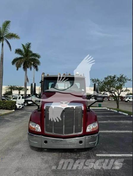 Peterbilt 579 Vilcēji