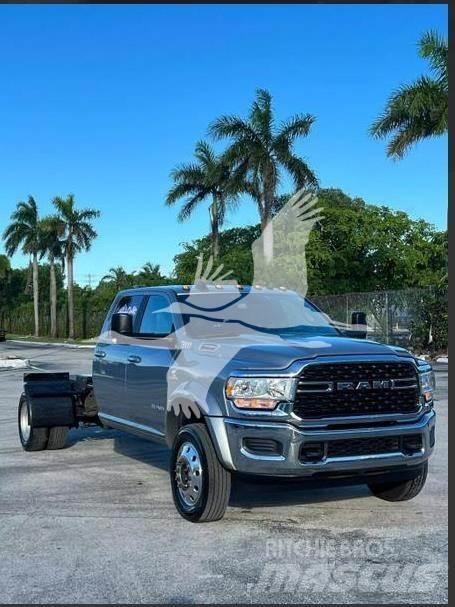RAM 5500 SLT Šasija ar kabīni