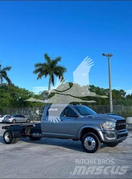RAM 5500 SLT Šasija ar kabīni