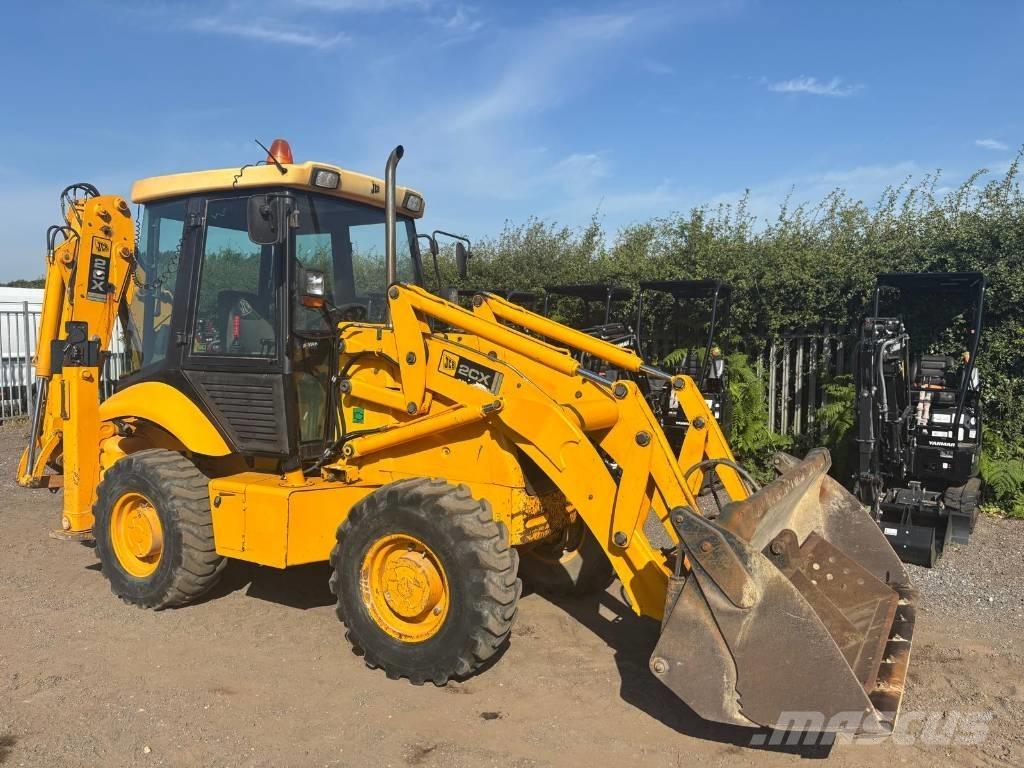 JCB 2CX Ekskavatori-iekrāvēji