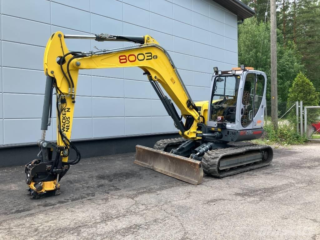 Wacker Neuson 8003-2 Vidēja lieluma ekskavatori 7 t - 12 t