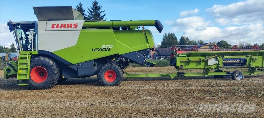 CLAAS Lexion 670 Ražas novākšanas kombaini