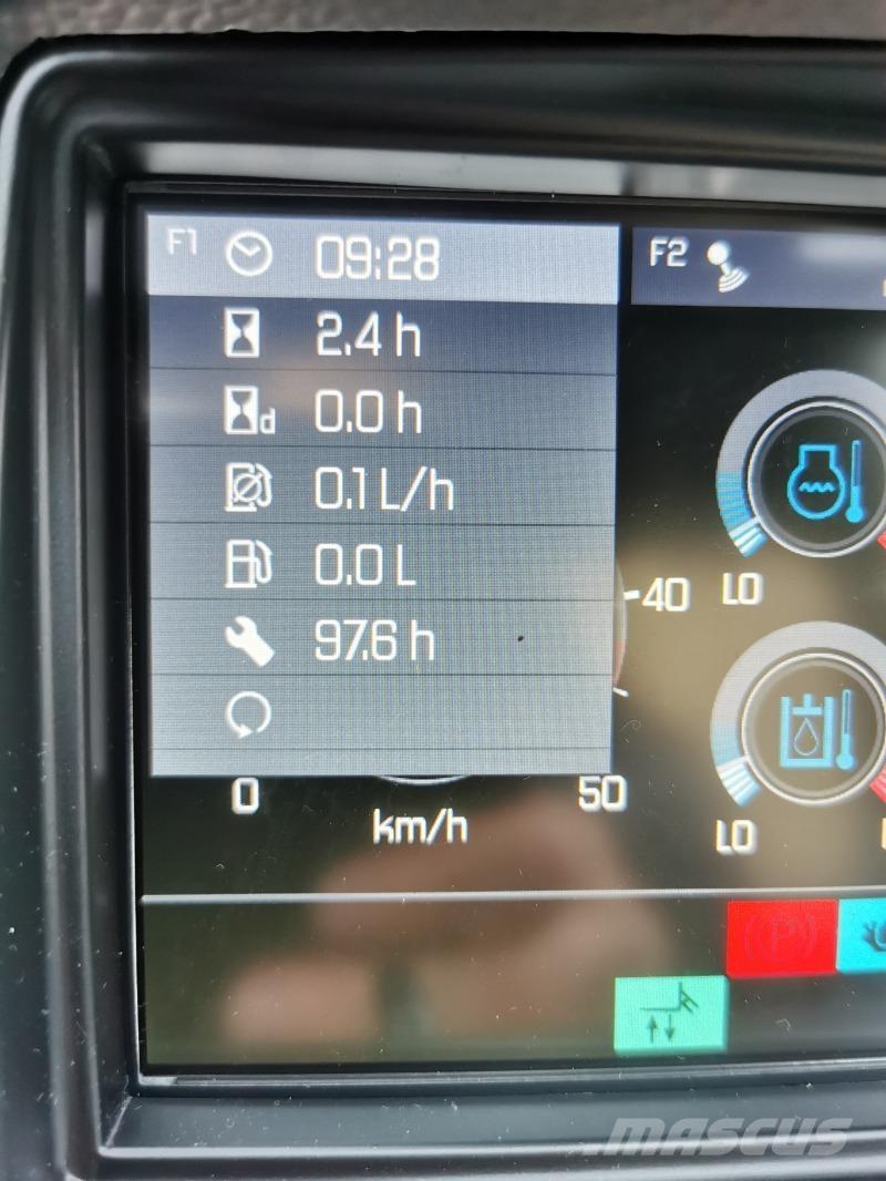 Kramer KT557 Teleskopiskie manipulatori