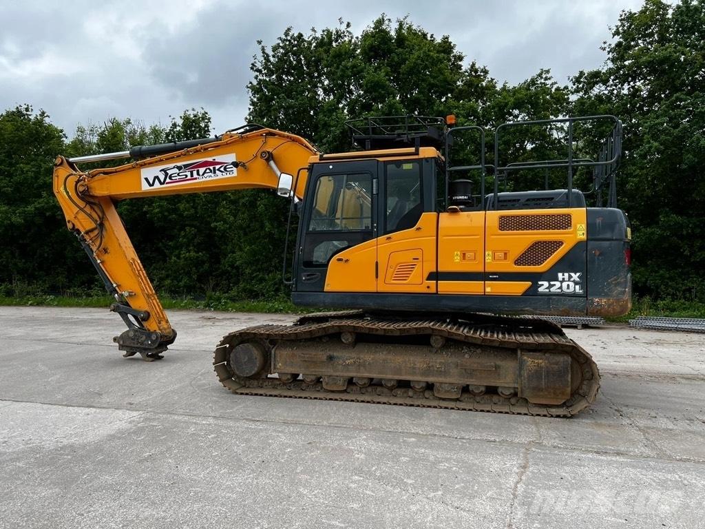 Hyundai HX 220 L Kāpurķēžu ekskavatori
