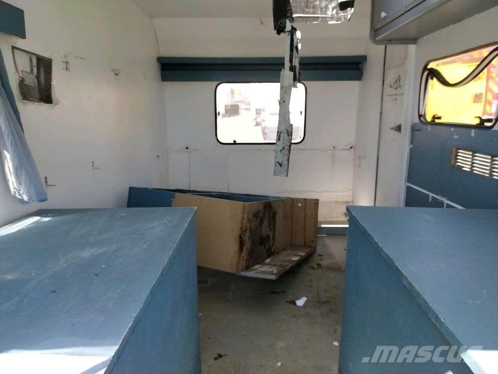  DIGUE 450 Kemperi un dzīvojamās piekabes