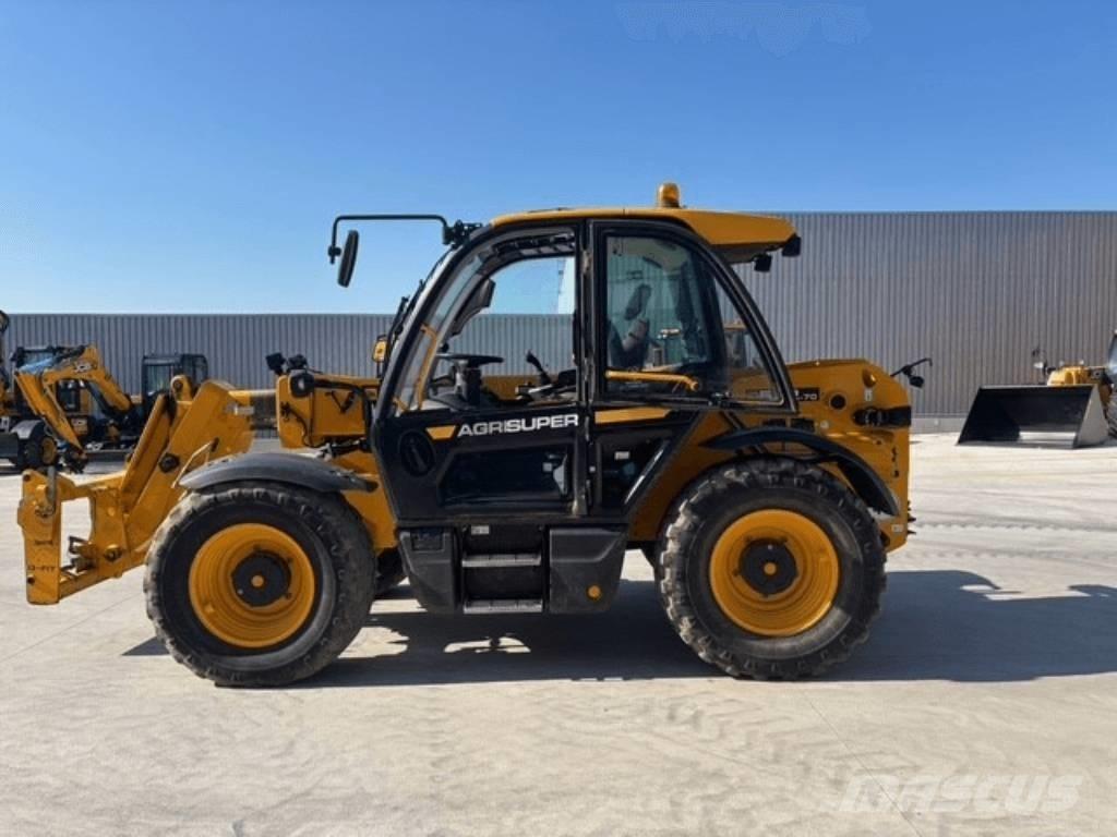 JCB 532-70 Lauksaimniecības pacēlāji