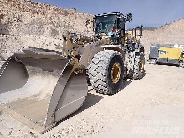 Komatsu WA475-10 Iekrāvēji uz riteņiem