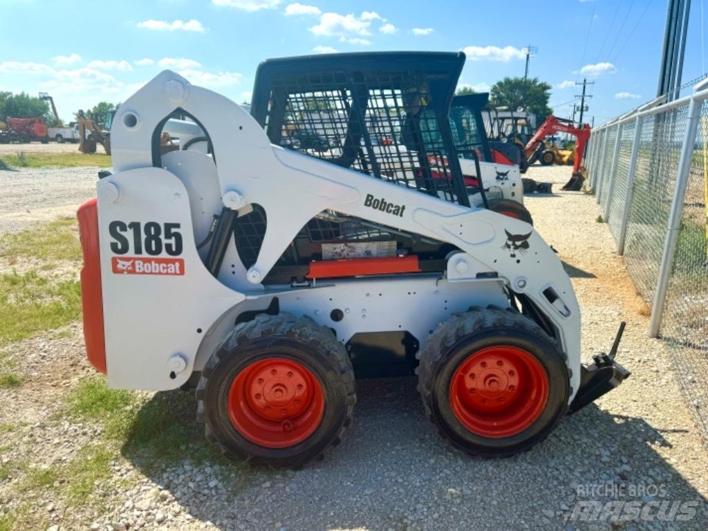 Bobcat S 185 Lietoti riteņu kompaktiekrāvēji
