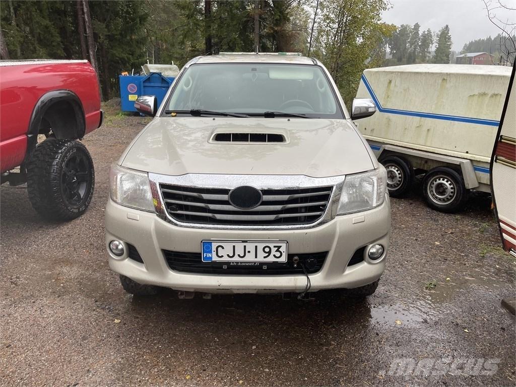 Toyota Hilux Pilsētas atkritumvedēji