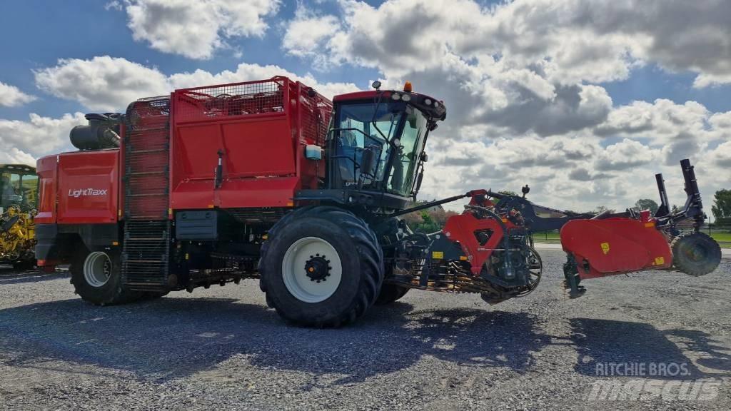 Agrifac lighttraxx Biešu novākšanas kombaini