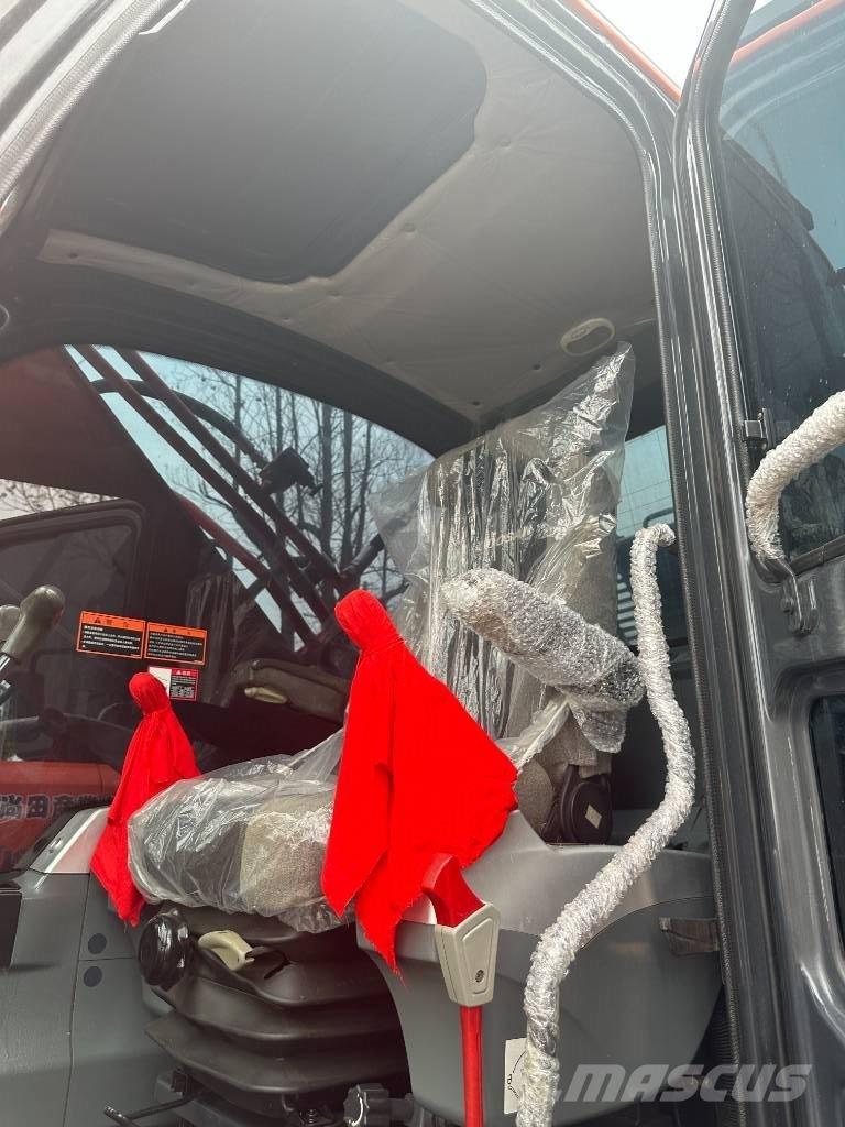 Doosan DX225 Kāpurķēžu ekskavatori