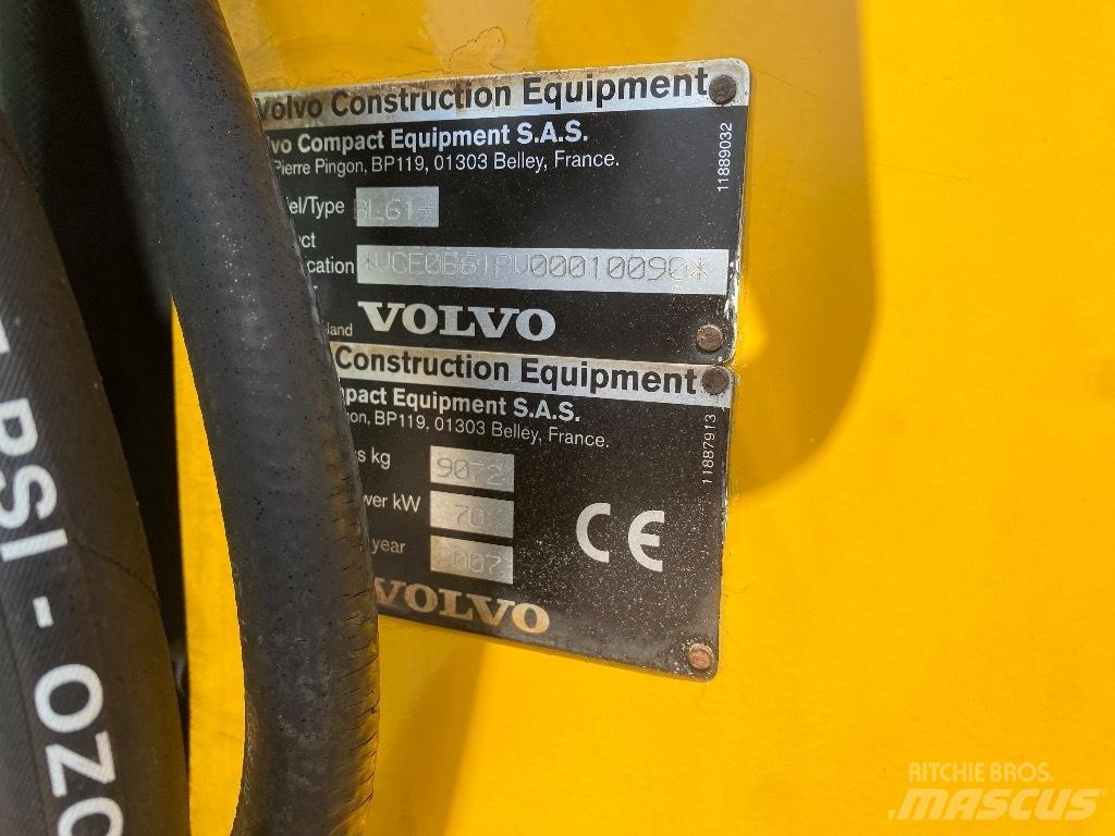 Volvo BL 61 Ekskavatori-iekrāvēji