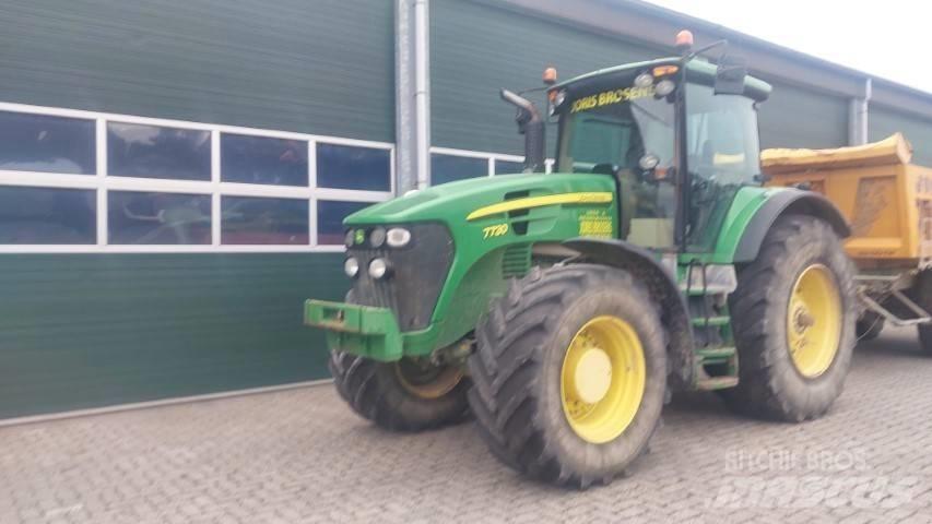 John Deere 7730 AS Traktori