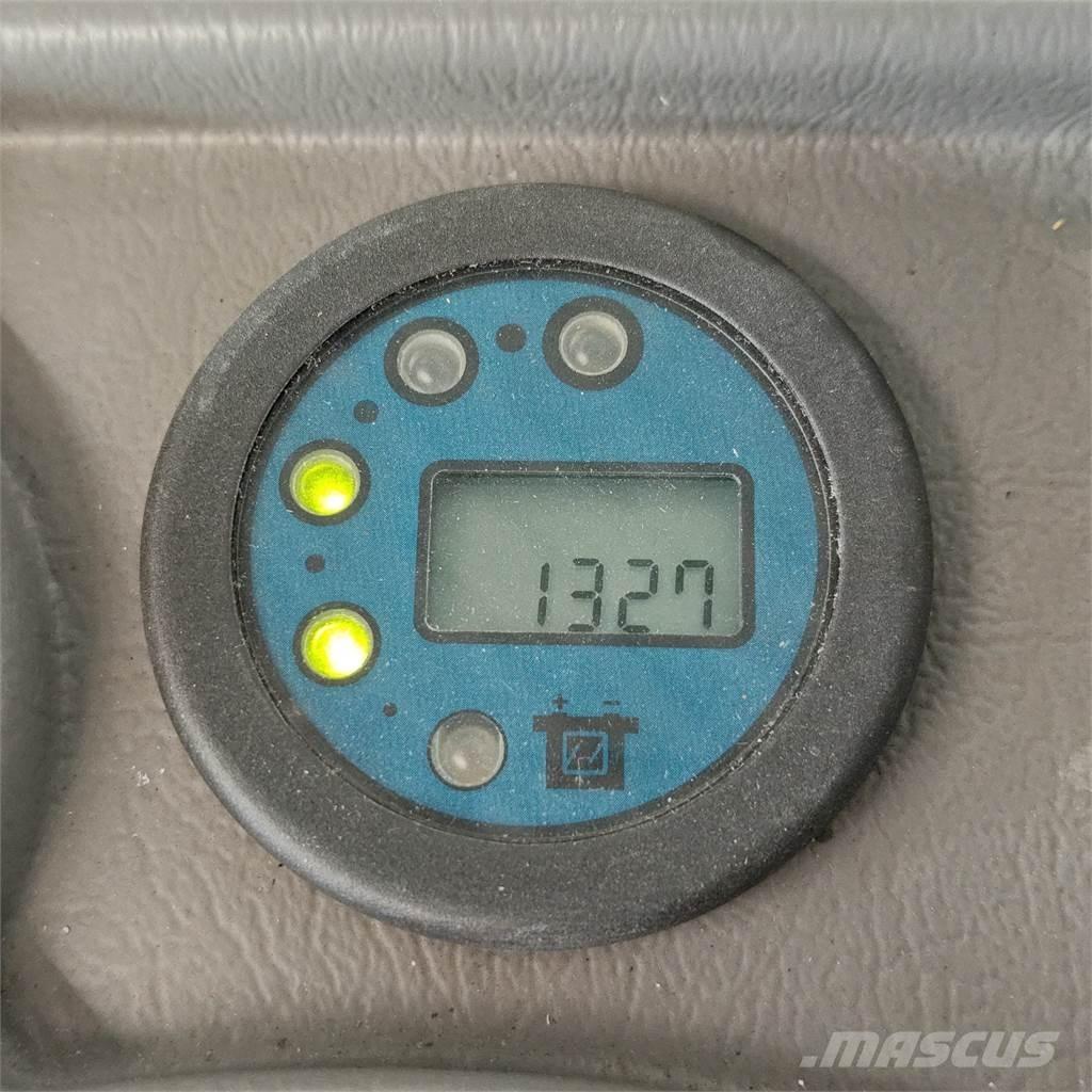 Atlet A160 Pašgājēji krautnētāji