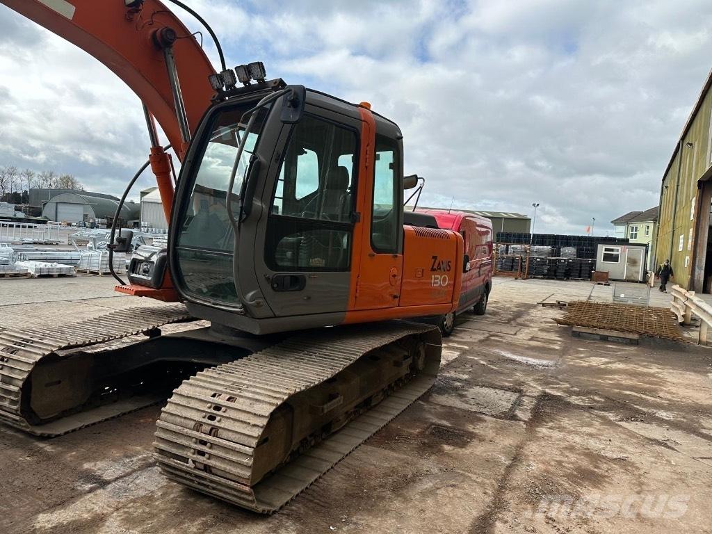 Hitachi ZX130 Kāpurķēžu ekskavatori