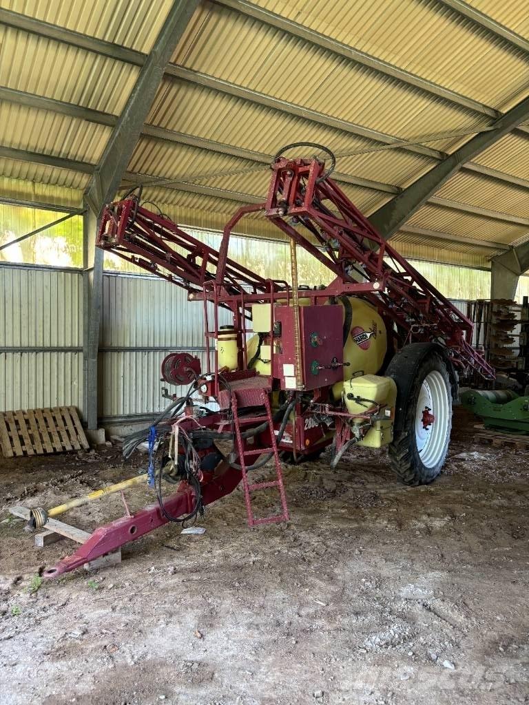 Hardi 2800 Piekabināmie smidzinātāji(miglotāji)