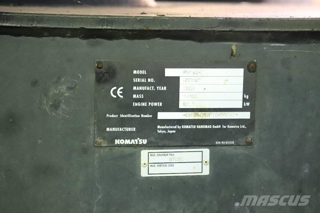 Komatsu PW 140-7 Ekskavatori-iekrāvēji