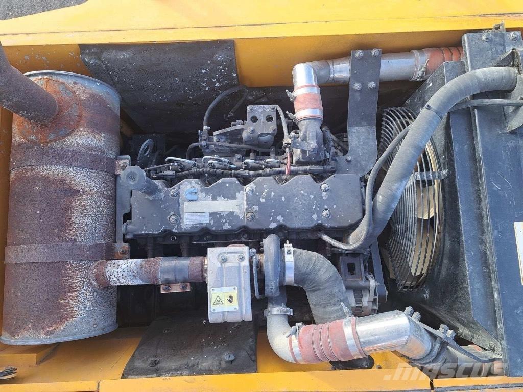 Hyundai R 210 LC 7A Kāpurķēžu ekskavatori