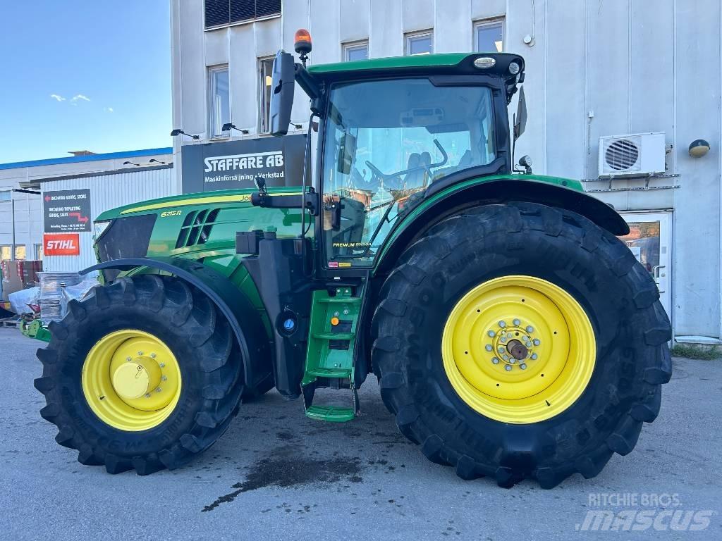 John Deere 6215 R Traktori