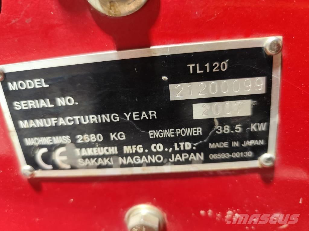 Takeuchi TL120 Lietoti riteņu kompaktiekrāvēji