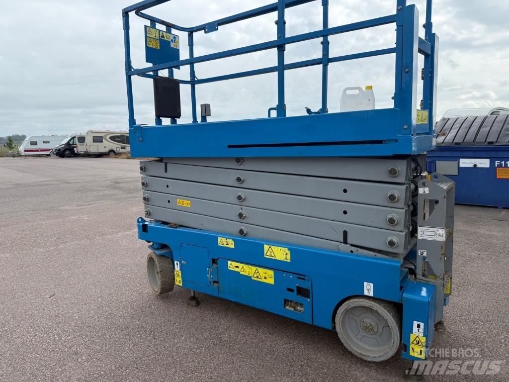 Genie GS3232 Šķerveida pacēlāji