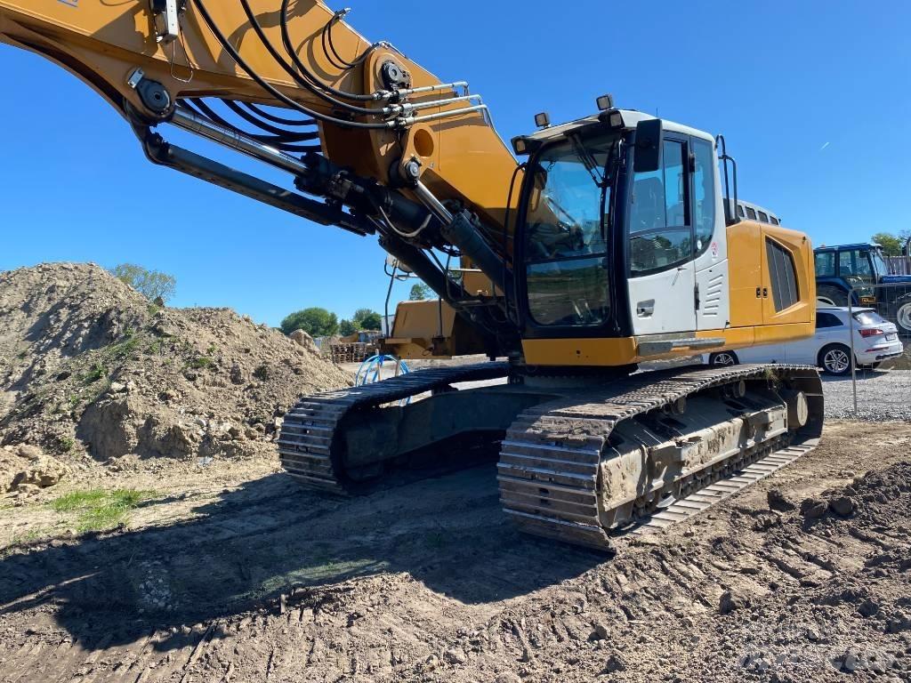 Liebherr 936 LC Kāpurķēžu ekskavatori