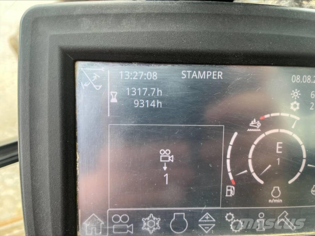 Liebherr 936 LC Kāpurķēžu ekskavatori