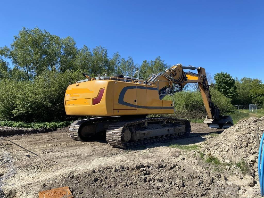 Liebherr 936 LC Kāpurķēžu ekskavatori