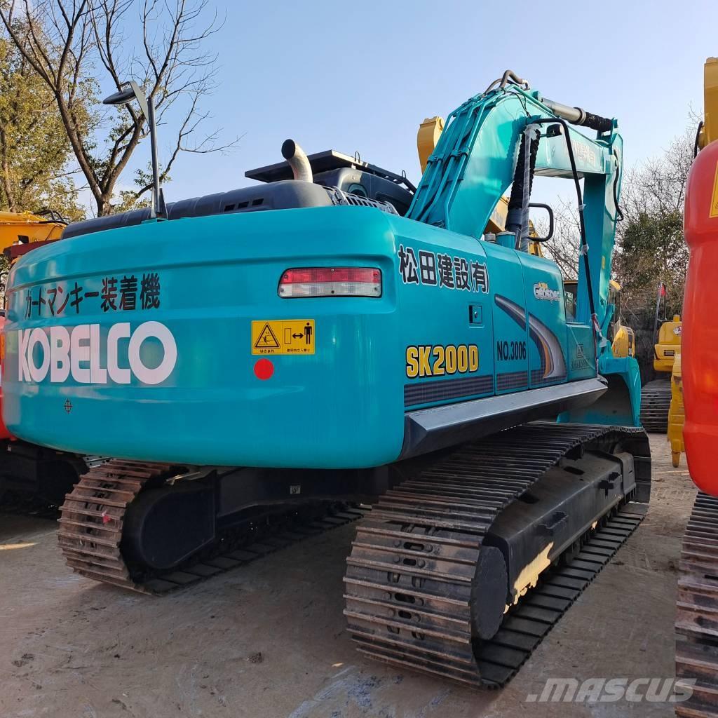 Kobelco SK 200-8 Kāpurķēžu ekskavatori