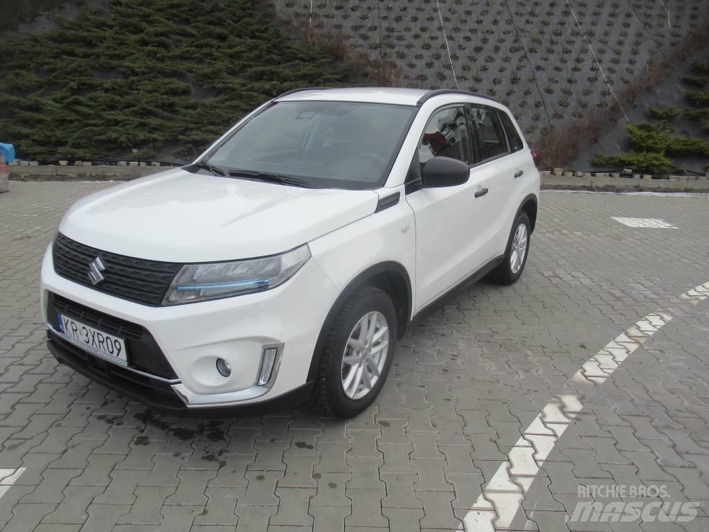 Suzuki Vitara Automašīnas