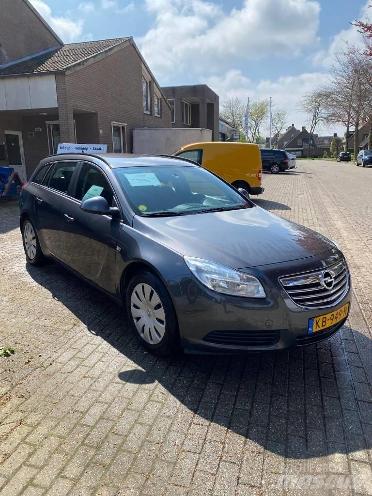 Opel Insignia Automašīnas
