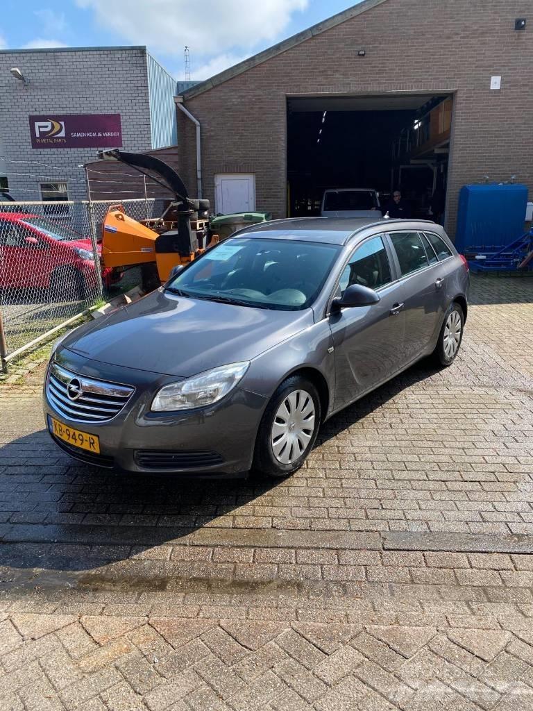 Opel Insignia Automašīnas