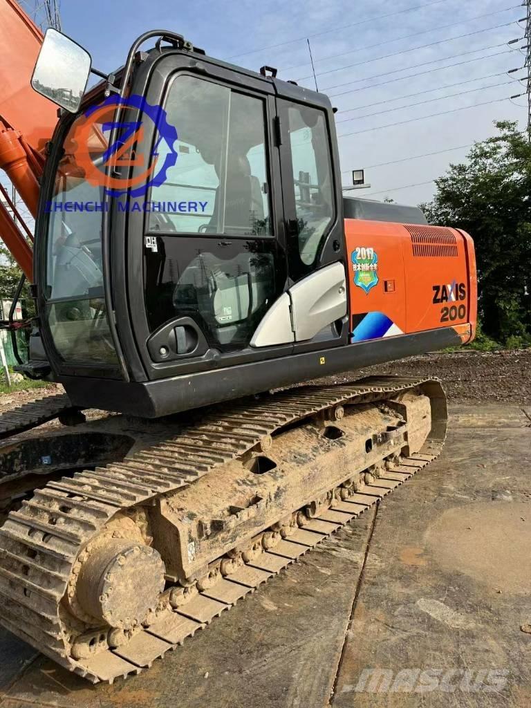 Hitachi ZX 200-5 G Kāpurķēžu ekskavatori