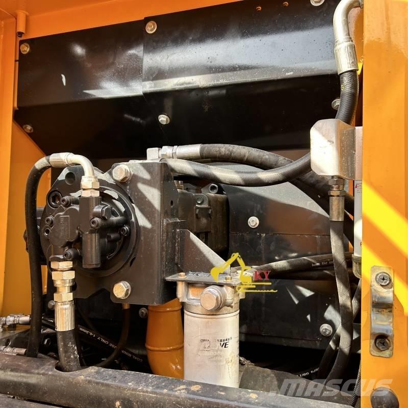 Hyundai 220-9 Kāpurķēžu ekskavatori