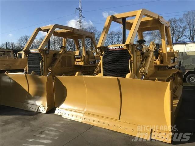 CAT D 7 G Kāpurķēžu buldozeri